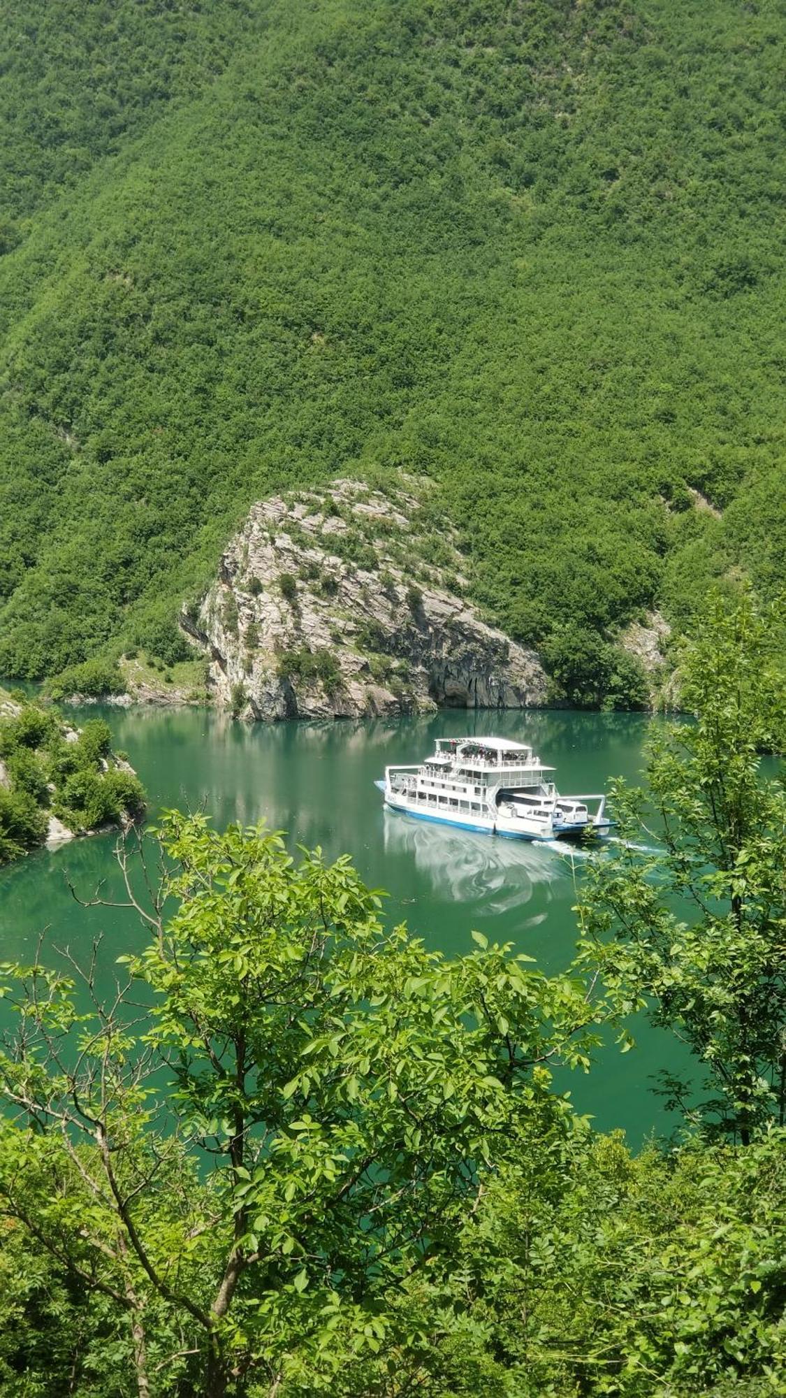 Twin Villas Komani Lake Esterno foto